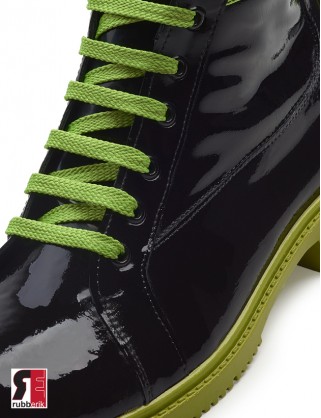 Latex Boots mit Schnürung 2